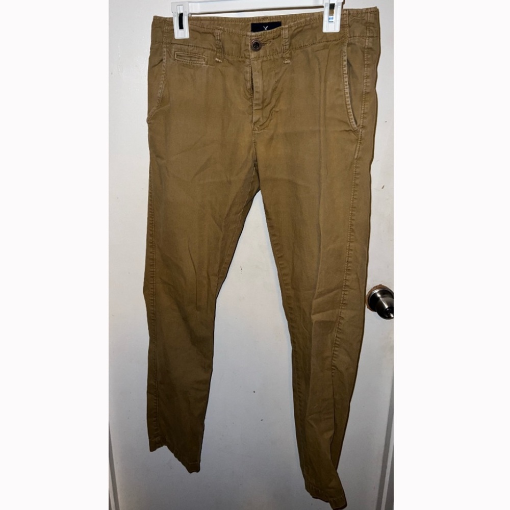 American Eagle Brown Chinos. 30x34. Good condition. Slim Straight